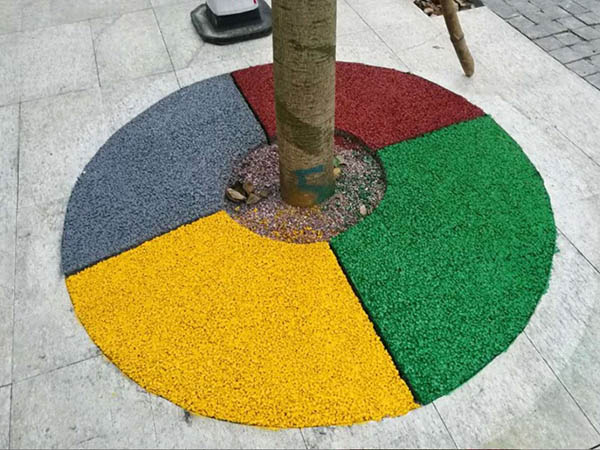 透水地坪究竟有什么優(yōu)勢這么受青睞？